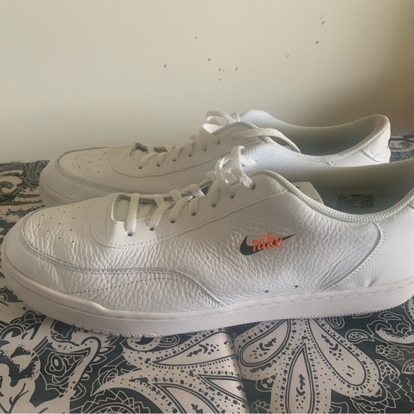 Nike Court Vintage-Men’s 12.5 - Picture 1 of 7